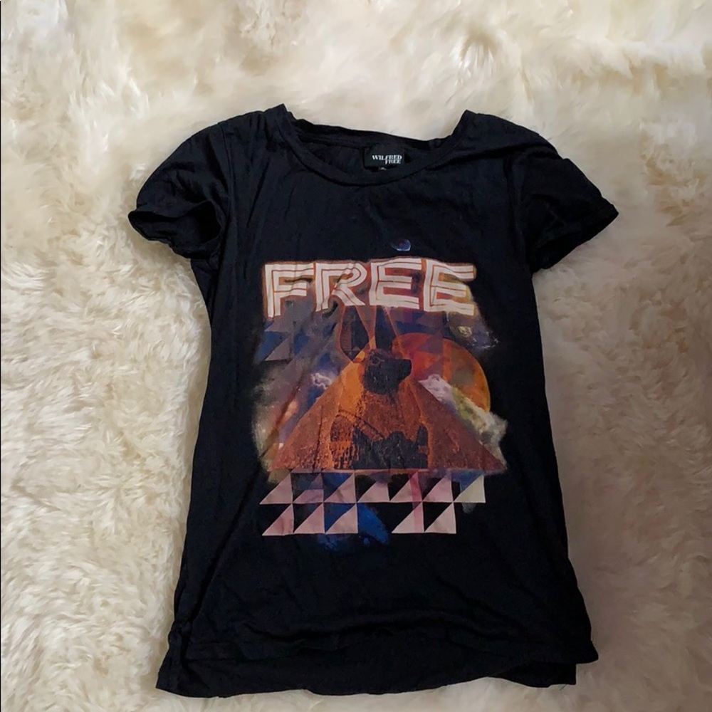 Aritiza shirt
